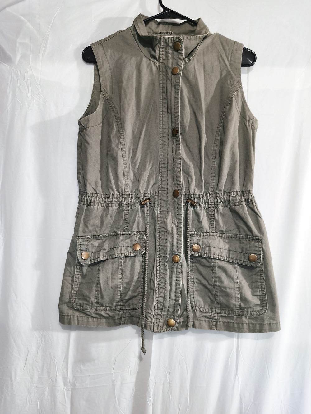 Sleeveless Utility Vest - Taupe